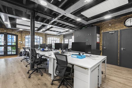 10C Printing House Yard, London, Office To Let - 40_28579.JPG