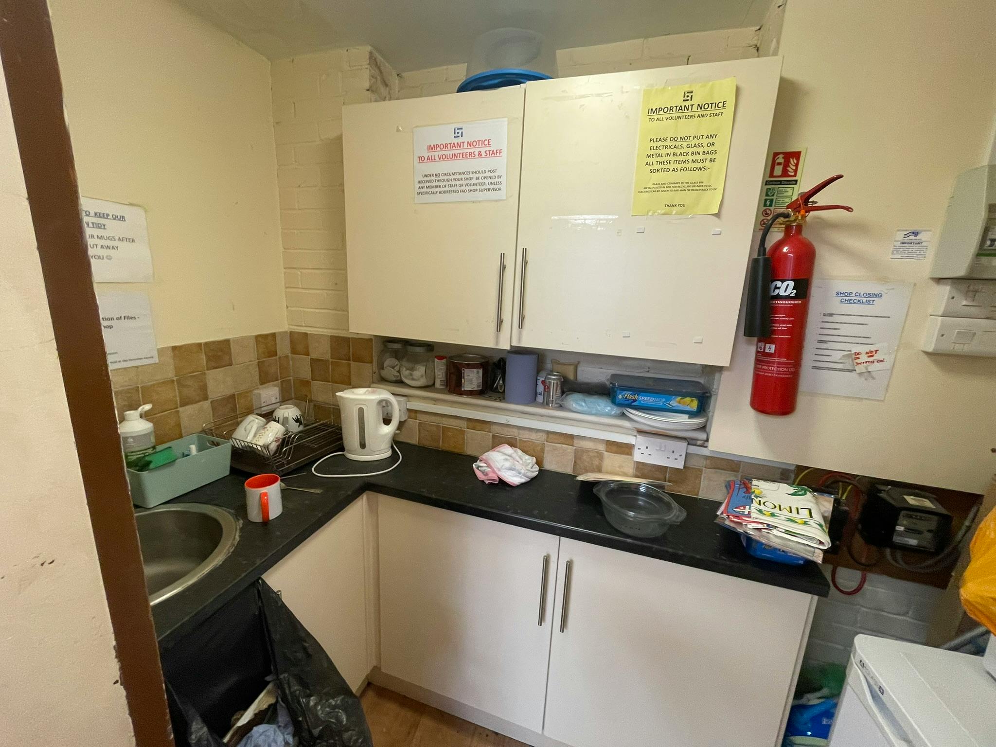 1 Sedlescombe Road North, St. Leonards-on-Sea, Retail To Let / For Sale - IMG_4003.JPEG