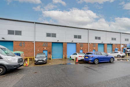 Unit 40, London, Industrial For Sale - 40 cromwell ind est-4530.jpg