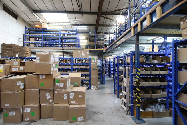 Unit 4 Provident Industrial Estate, Hayes, Industrial / Warehouse To Let - 2.JPG