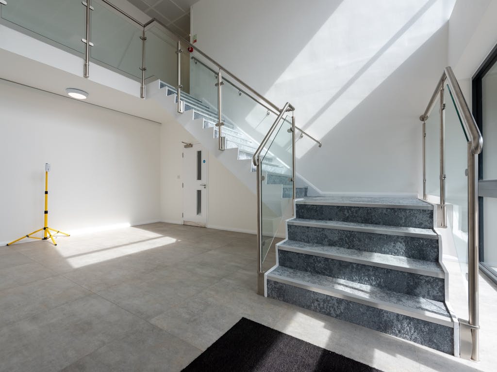 Woodside 36 Int  Aug 202420