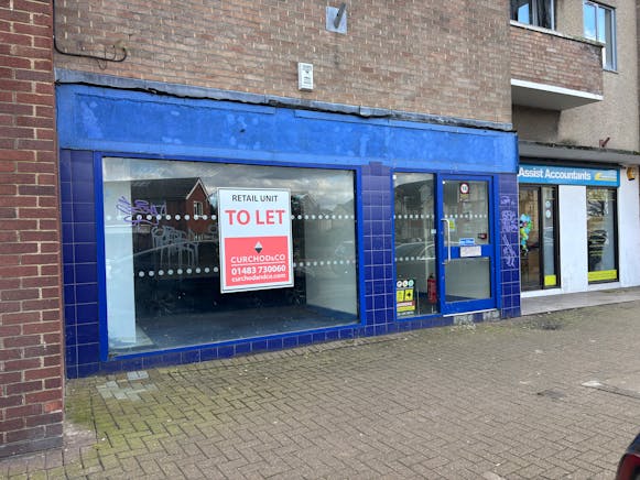 2 High Street, Shepperton, Retail To Let - IMG_4622 2.JPG