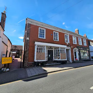 101 High Street, Uckfield, Office / Retail For Sale - 20260810_152321_resized.jpg