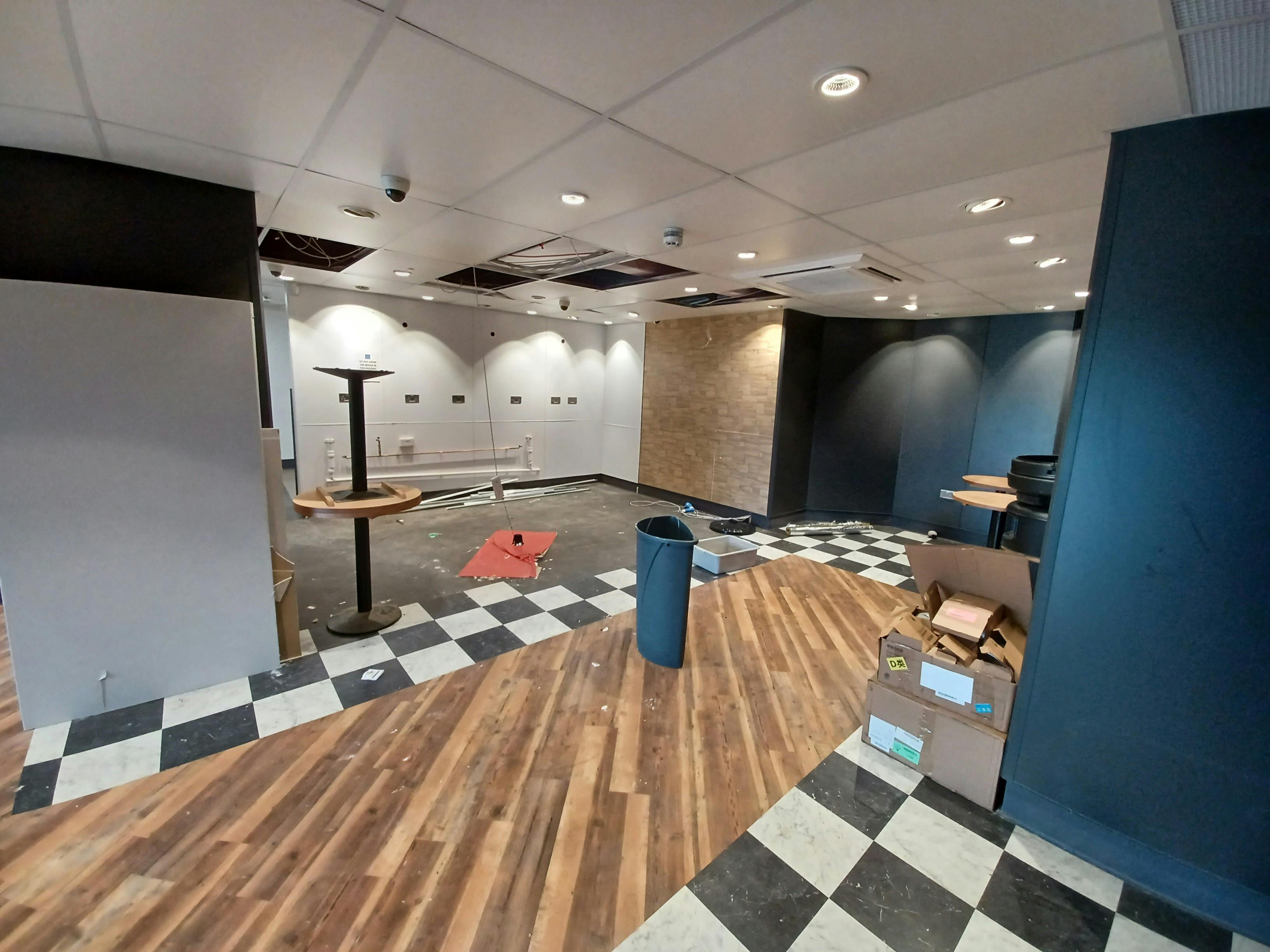 Other in Lyndhurst - photo 4