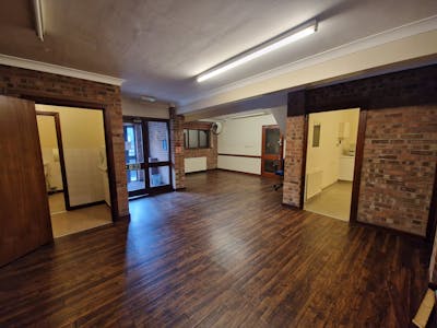 1 Wootton Street, Portsmouth, Healthcare / Office To Let - 20260420_152310.jpg