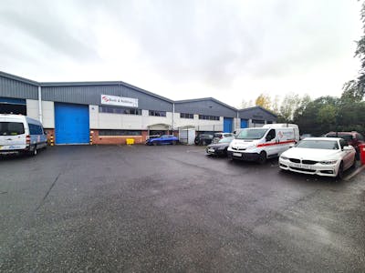 Unit D2, Meadowbank Business Park, Oldham, Industrial/Logistics To Let / For Sale - 20251020_113401.jpg