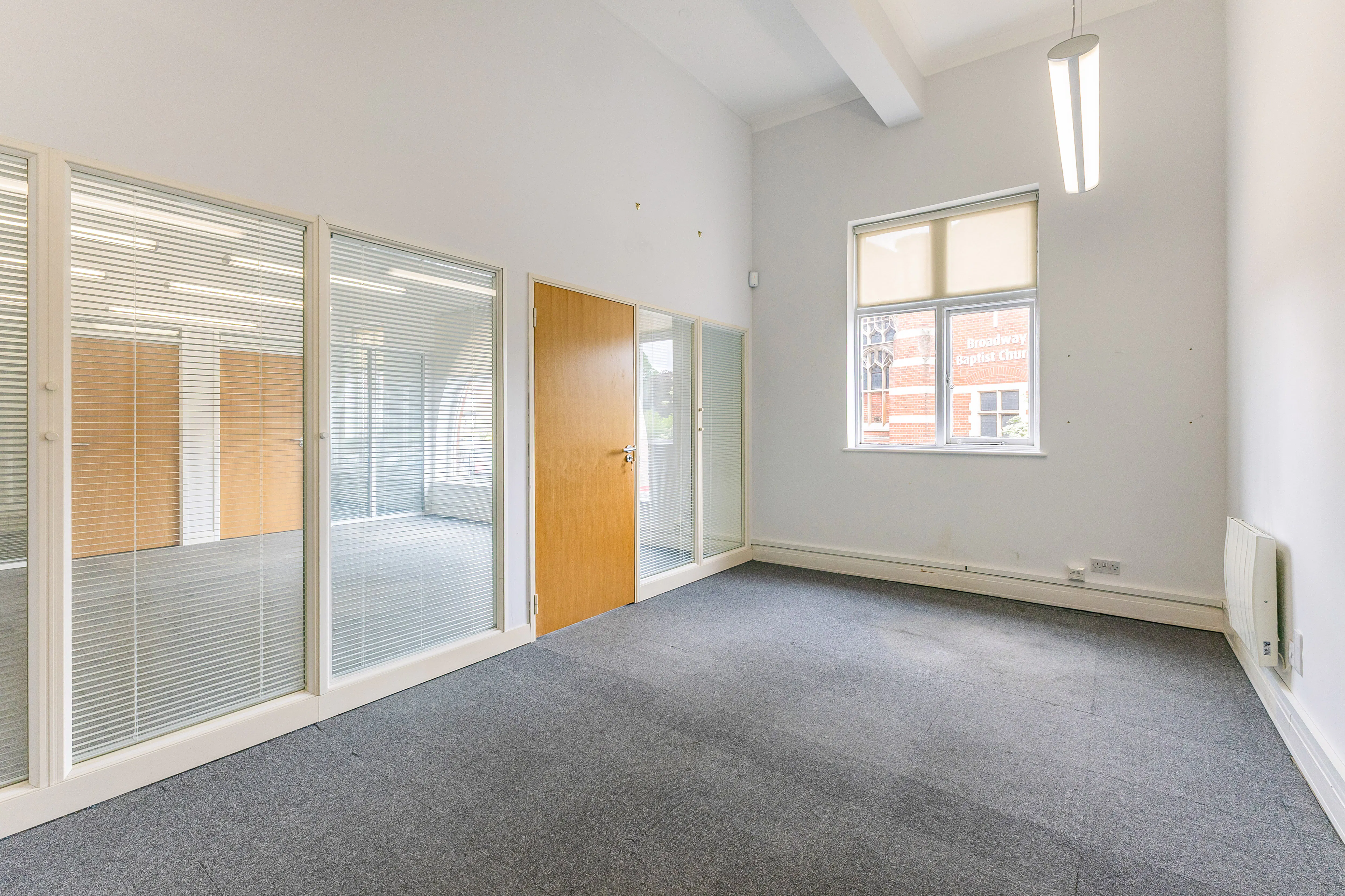1-2 Broadway Court, Chesham, Offices To Let / For Sale - 108313_1 Broadway Court High Street  (16).jpg