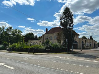 The Warden Tavern, 129 Barton Road, Luton, Land/Yard To Let / For Sale - External 1.jpg