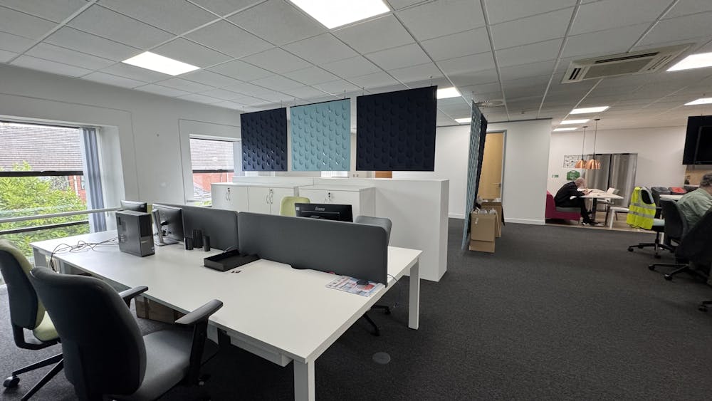 First Floor Redhill House, 227 London Road - Image 4