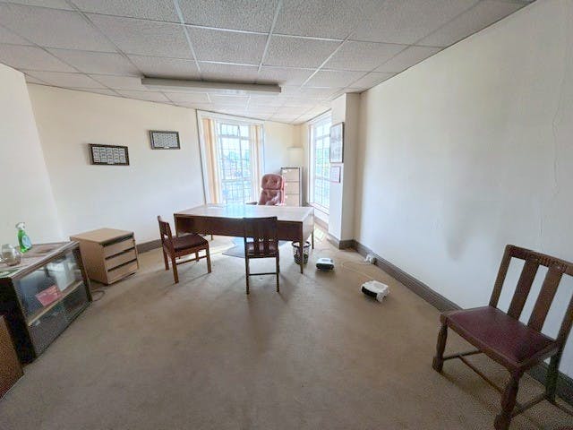 The Green, Slough, A3 / Industrial / Office / Retail For Sale - First floor office 1 i.jpg