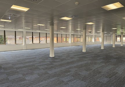 The Galleria, Crawley, Office To Let - e5cd972fb403cca9a9e60b698c4a8aadimg7843april25.jpg
