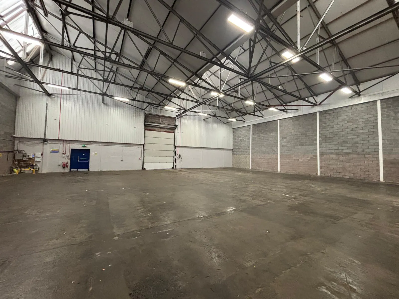 Unit 15, 29 Gordon Avenue, Glasgow, Industrial To Let - PHOTO-2026-04-12-17-30-37 4.jpg