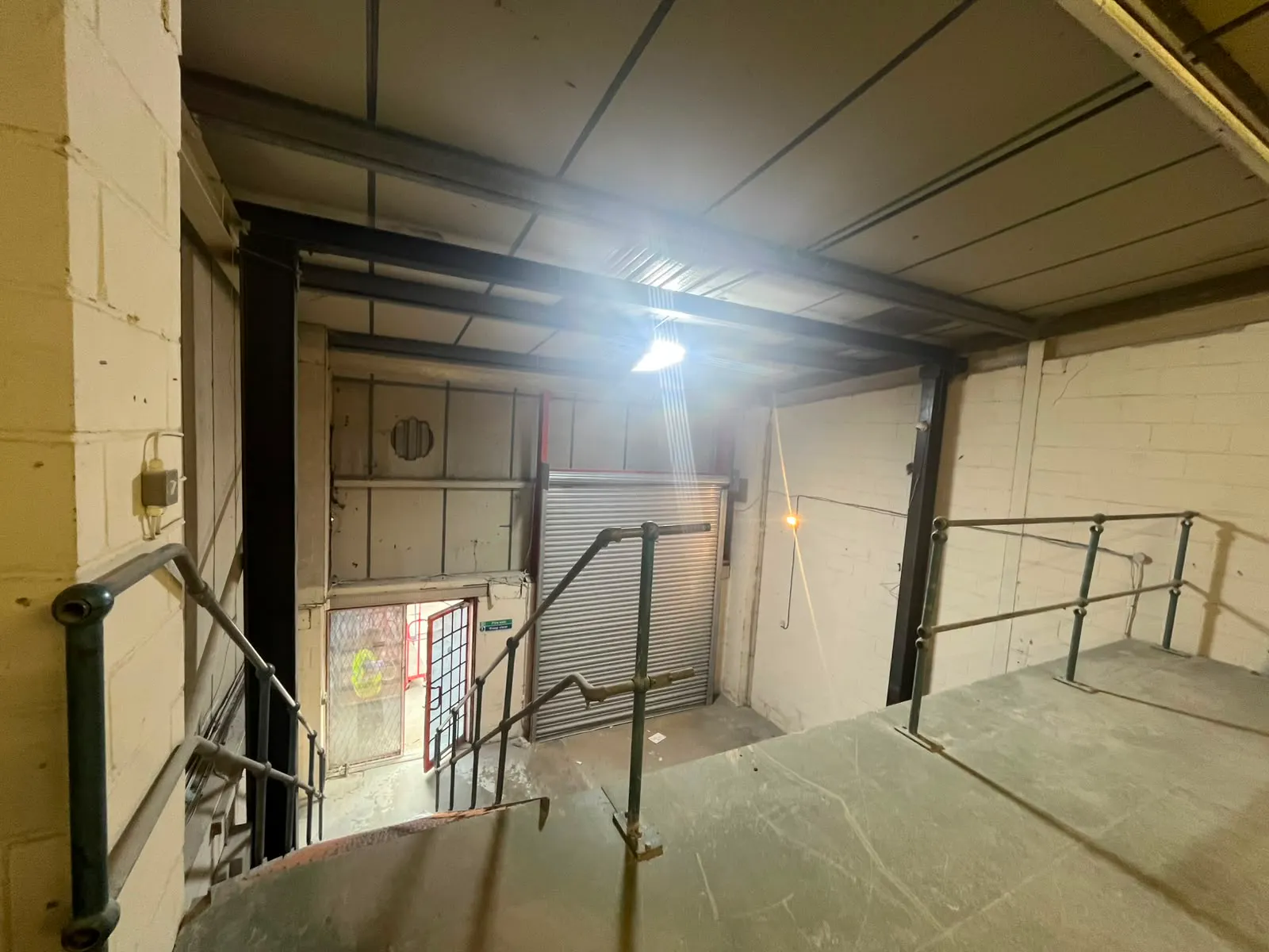 Unit 6, Hayes, Industrial To Let - 20260817_162726000_iOS 1 1.jpg