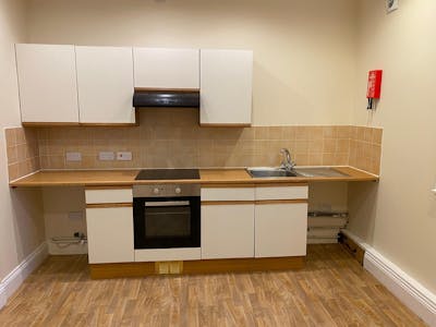 Flat 5, 2-4 High Street, Bromsgrove, Residential Flat To Let - Kitchen 2.JPG