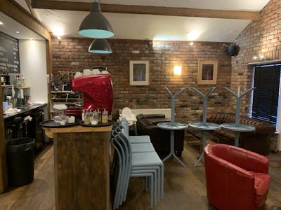 Former Bistro, 1 Castle Court Bailey Street, Oswestry, Restaurant To Let - Photo 3