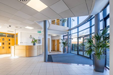 Ailsa House, Turnberry Park Road, Leeds, Office To Let - _96A5972HDR.jpg