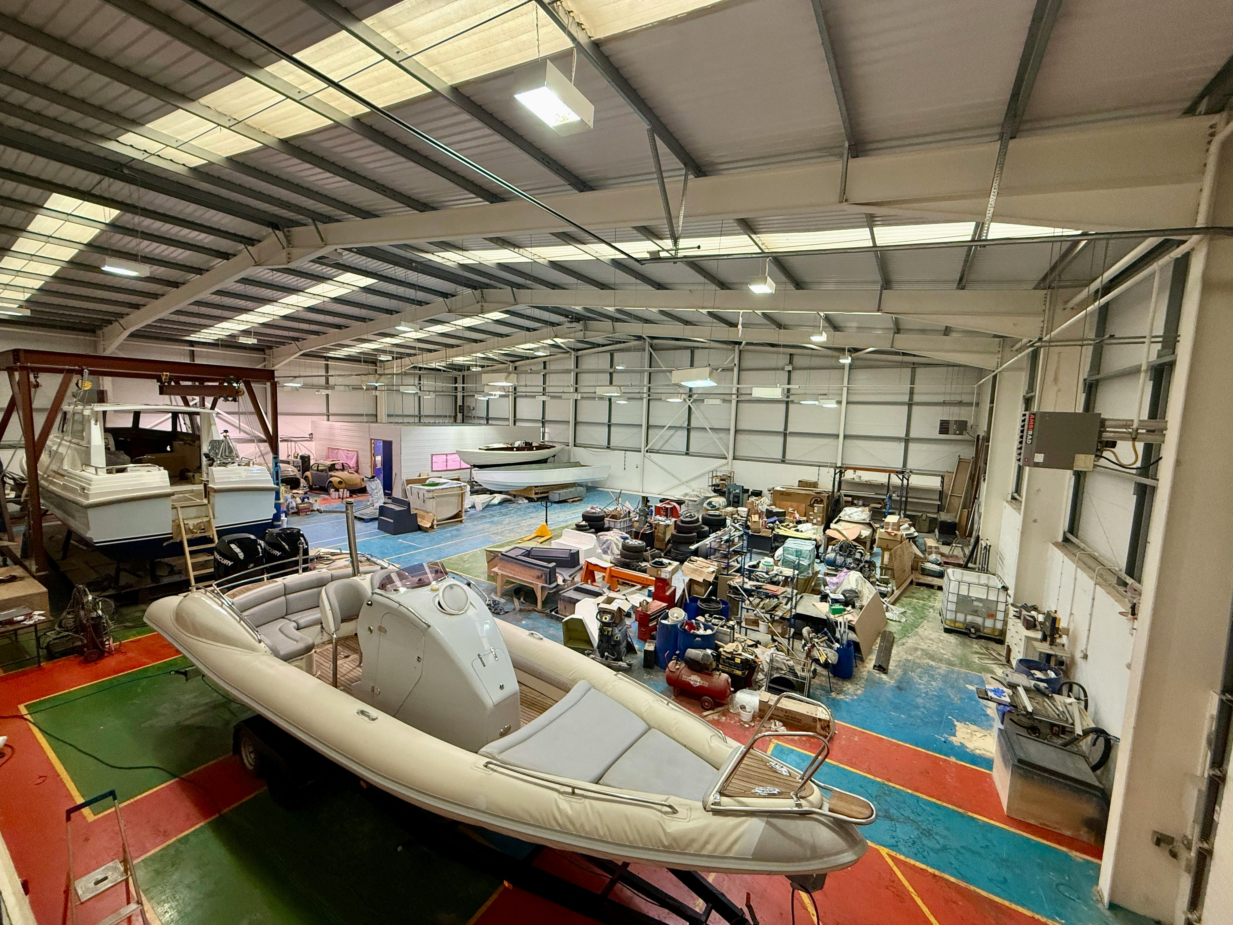 Office in Lymington - photo 3