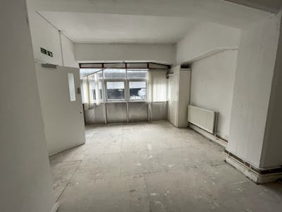 Expressway, London, Industrial / Office / Serviced Office To Let - IMG_0012.JPEG