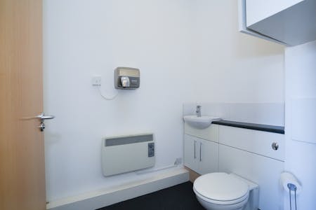 Benford Court, Lower Cape, Lower Cape, Office To Let - Unit 2 Benford Court12.jpg