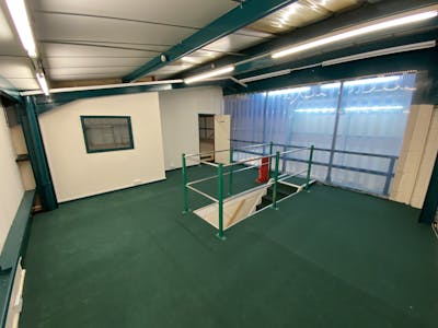 Unit 1 Forest Close, Verwood, Industrial / Storage To Let - IMG_7871.JPG