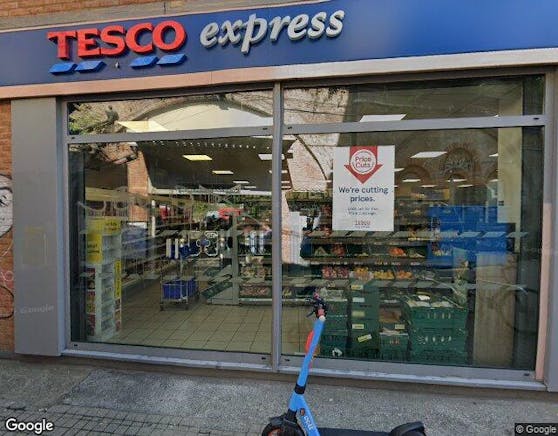 185-187 Queens Road, London, Convenience Store / Office To Let - Street View