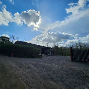 Yard at Lower Ashwood Farm, Crowborough, Industrial / Open Storage For Sale - 20260828_154754_resized.jpg