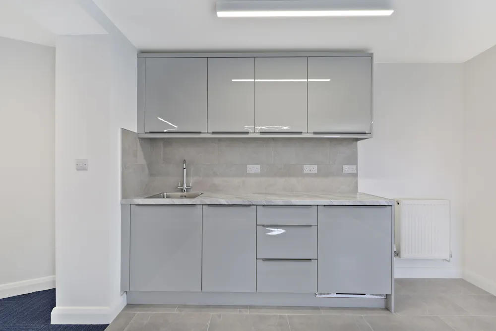 Second Floor, 37 Kew Road - ACH_4527.jpg