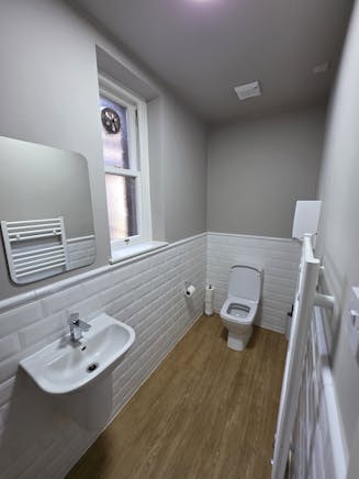 7 Victoria Avenue, Harrogate, Offices To Let - 20260319_102331.jpg