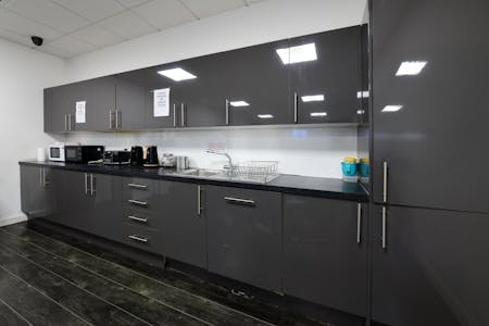 Unit 2, Merlin Park, Trafford Park, Industrial To Let - DSC_61462.jpg