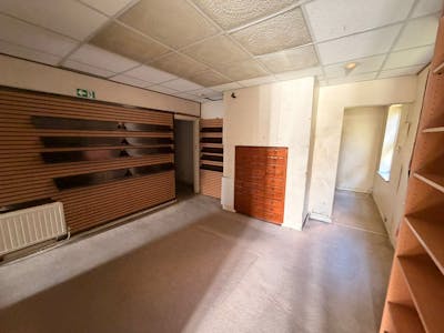 Right Side, 57 London Road, Southend-on-Sea, Retail To Let - IMG20251202WA0022.jpg