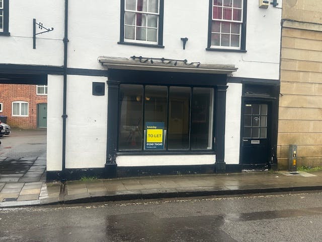 5A Northgate Street, Devizes, Retail To Let - Front after redec,.jpeg