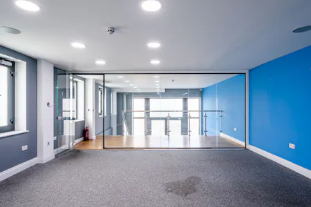 128 Hoxton Street & 17 Stanway Street, London, Office To Let - Hoxton St 128 - Low Res 17.jpg