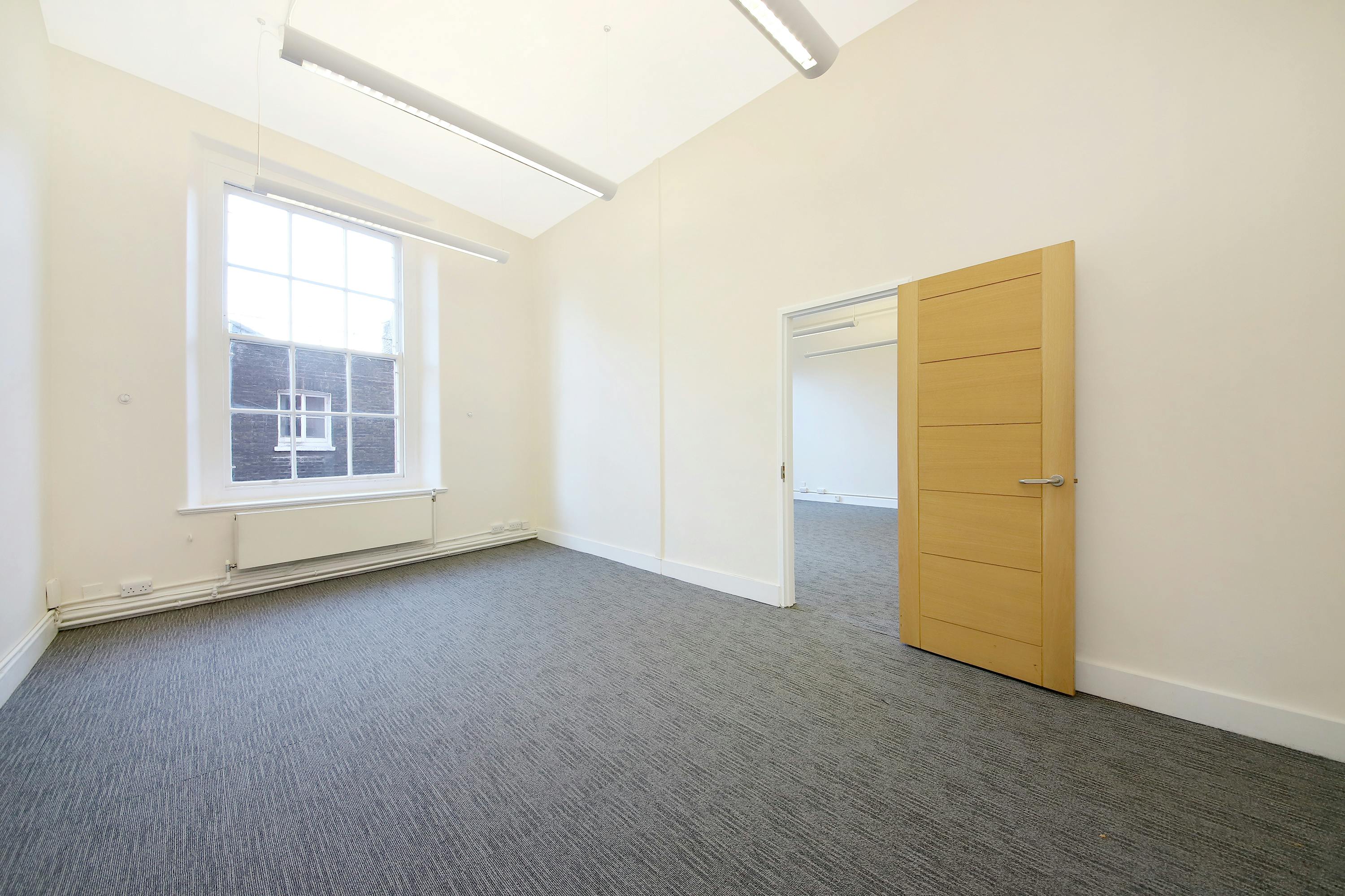 Room 218-219, 162-168 Regent Street, London, Office To Let - 00022335Main2.jpg