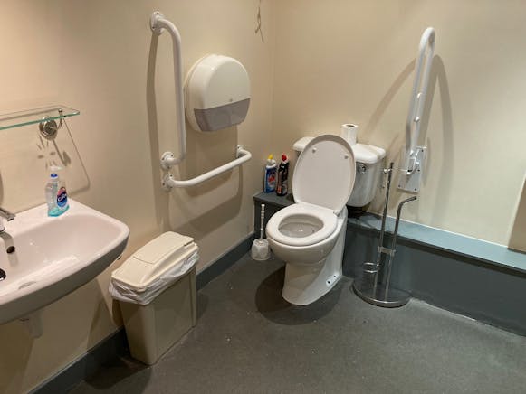 199-201 Seven Sisters Road, London, Offices For Sale - 5.jpg