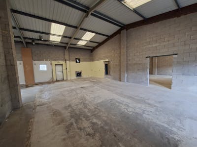 Unit 32-34, Newark, Industrial / Industrial/Logistics / Industrial / Storage / Industrial / Warehouse To Let - 20260330_165420.jpg