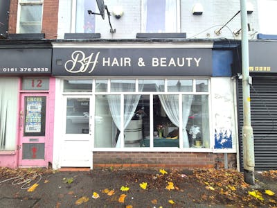 10 Buxton Road, Stockport, Retail To Let - 20251104_093013.jpg