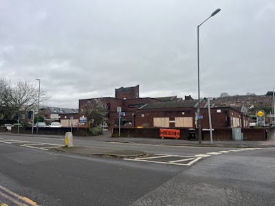 Oakridge Centre, High Wycombe, Development / E (Commercial / Business / Service) / Healthcare / Office For Sale - IMG_5327.JPG