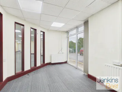 Unit 9A, Avondale Industrial Estate, Cwmbran, Office To Let - CAM05096G0-PR0059-STILL009.jpg
