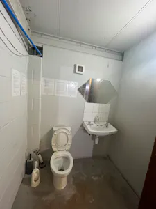 Unit 6, Hayes, Industrial To Let - 20260817_162725000_iOS 1.jpg