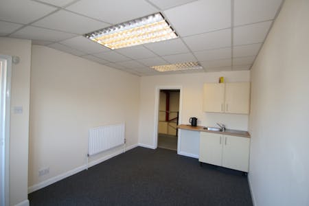 Kendal Court, Unit 10, Kendal Avenue, London, Industrial To Let - d3bd0d6e9b1d26ebbac200f13465edfa-letting23598.jpeg