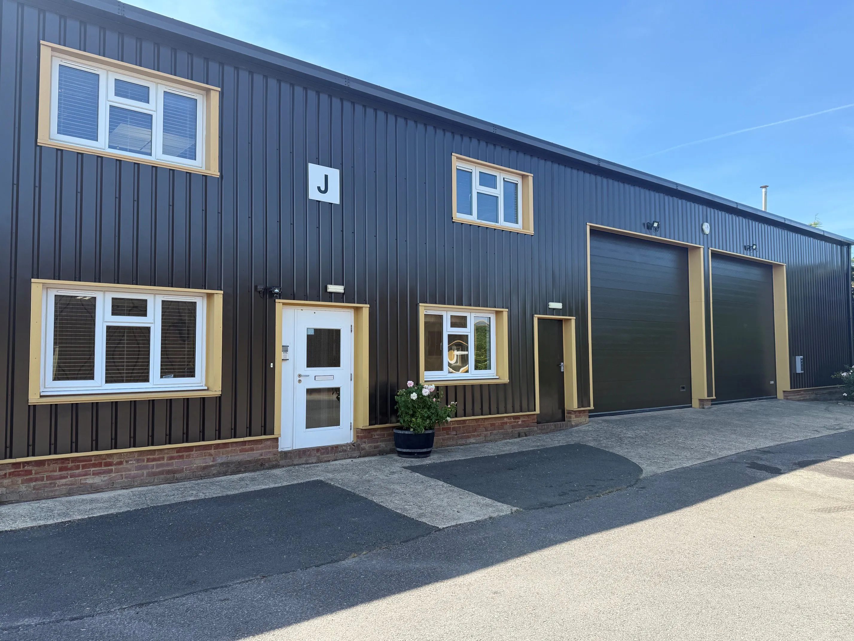 Unit J, Lambs Farm Business Park, Swallowfield, Reading, Industrial To Let - Front Elevation._ (002).jpg