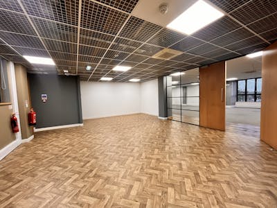 Clarendon House, Harrogate, Office To Let - image00008.jpeg