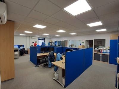 Unit 1, The Green, Reading, Office To Let - 20241011_102117.jpg