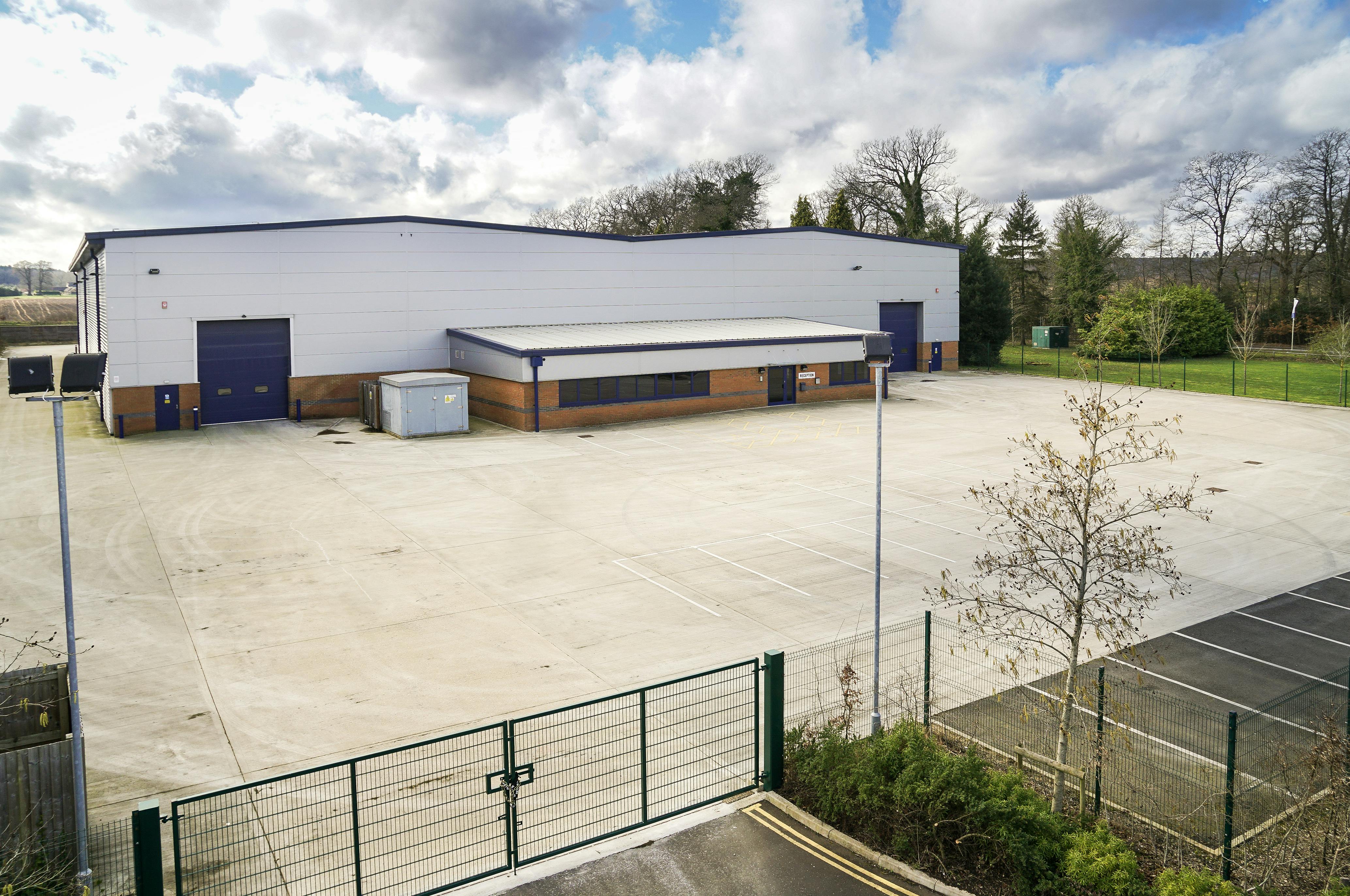 6 Henley Business Park, Pirbright Road, Guildford, Industrial / Warehouse To Let - DSC01074 copy A4 + sky.jpg