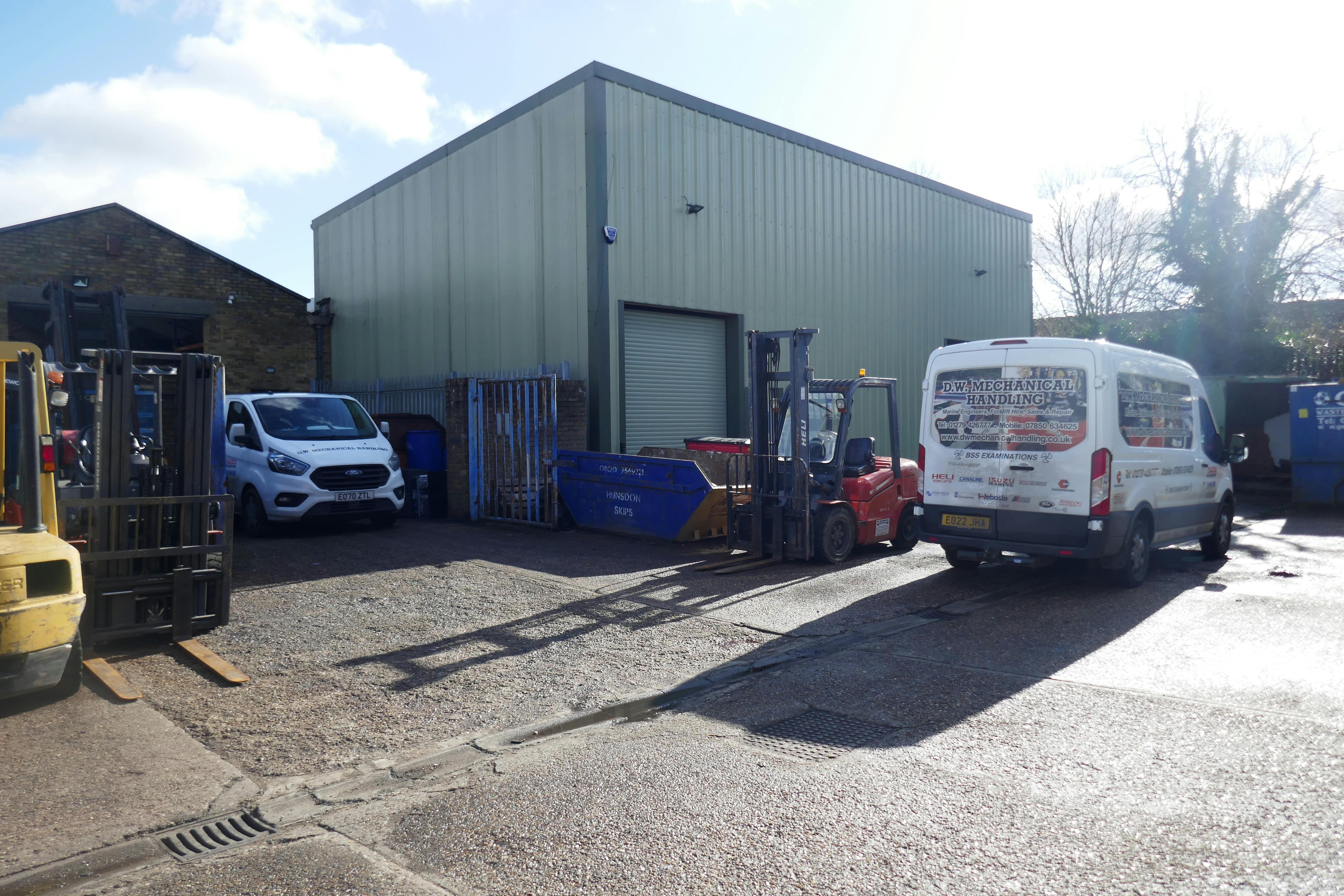 7 and 8 Perry Road, Harlow, Industrial To Let / For Sale - P1020171.JPG