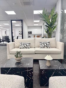 Oxford House, Leeds, Office To Let - 53266175ae0f461285aa8dd723e4858f.JPG