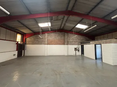 Unit 5-7, Pontnewynydd Industrial Estate, Pontypool, Industrial To Let - IMG_9537.jpeg
