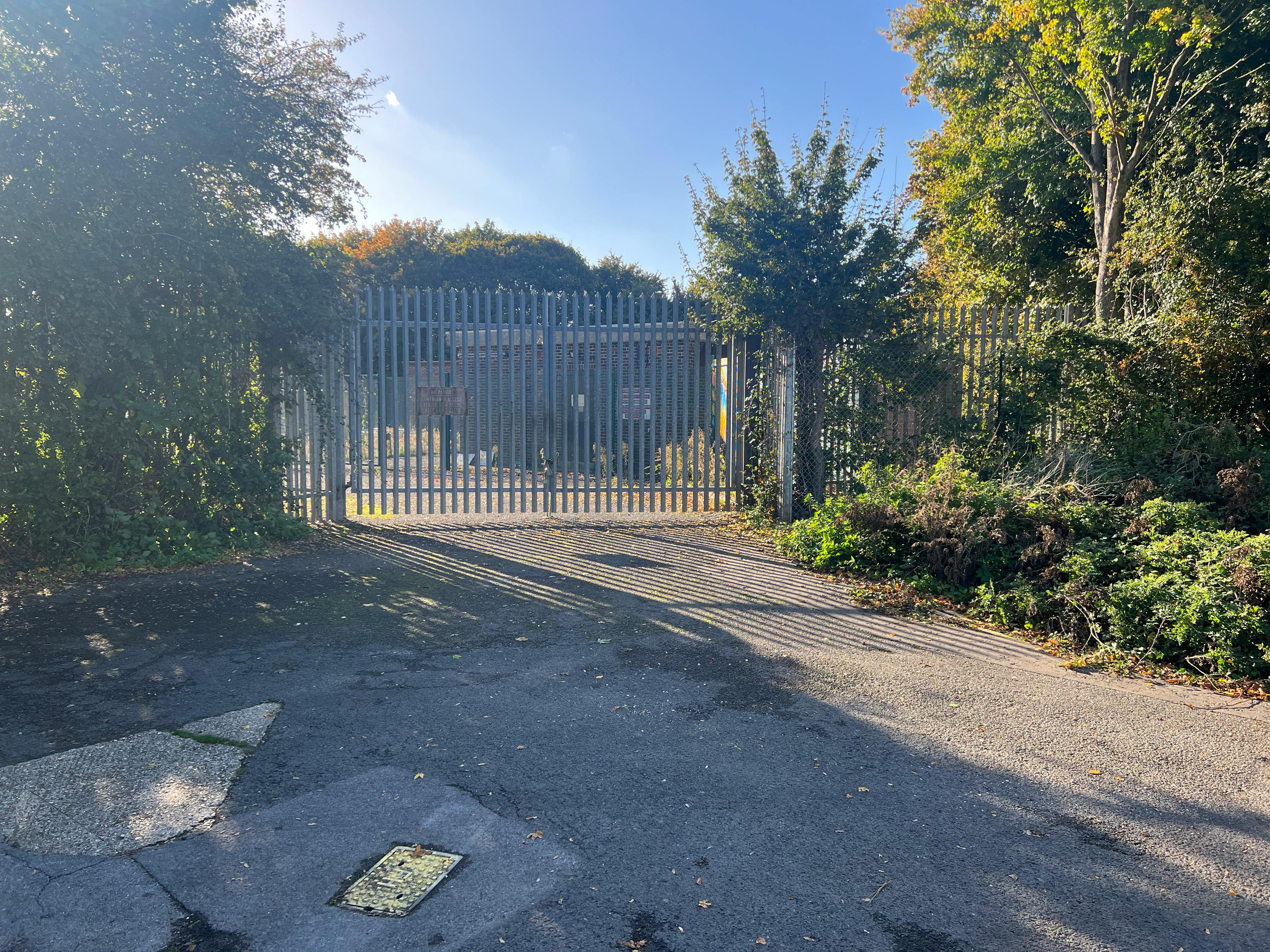 Storage in Chichester - photo 4