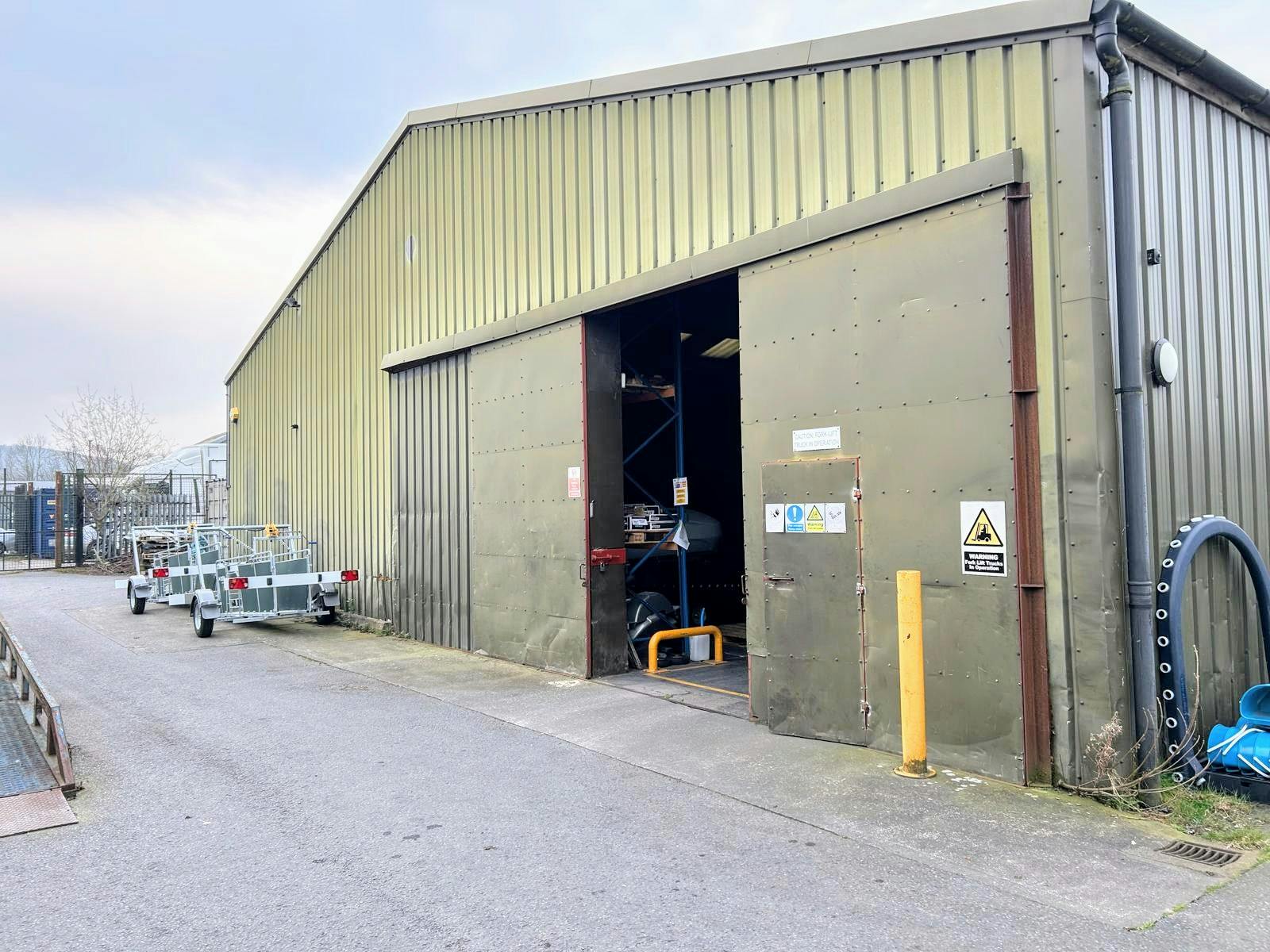 Unit 4, Aston Hill Road - Unit 4