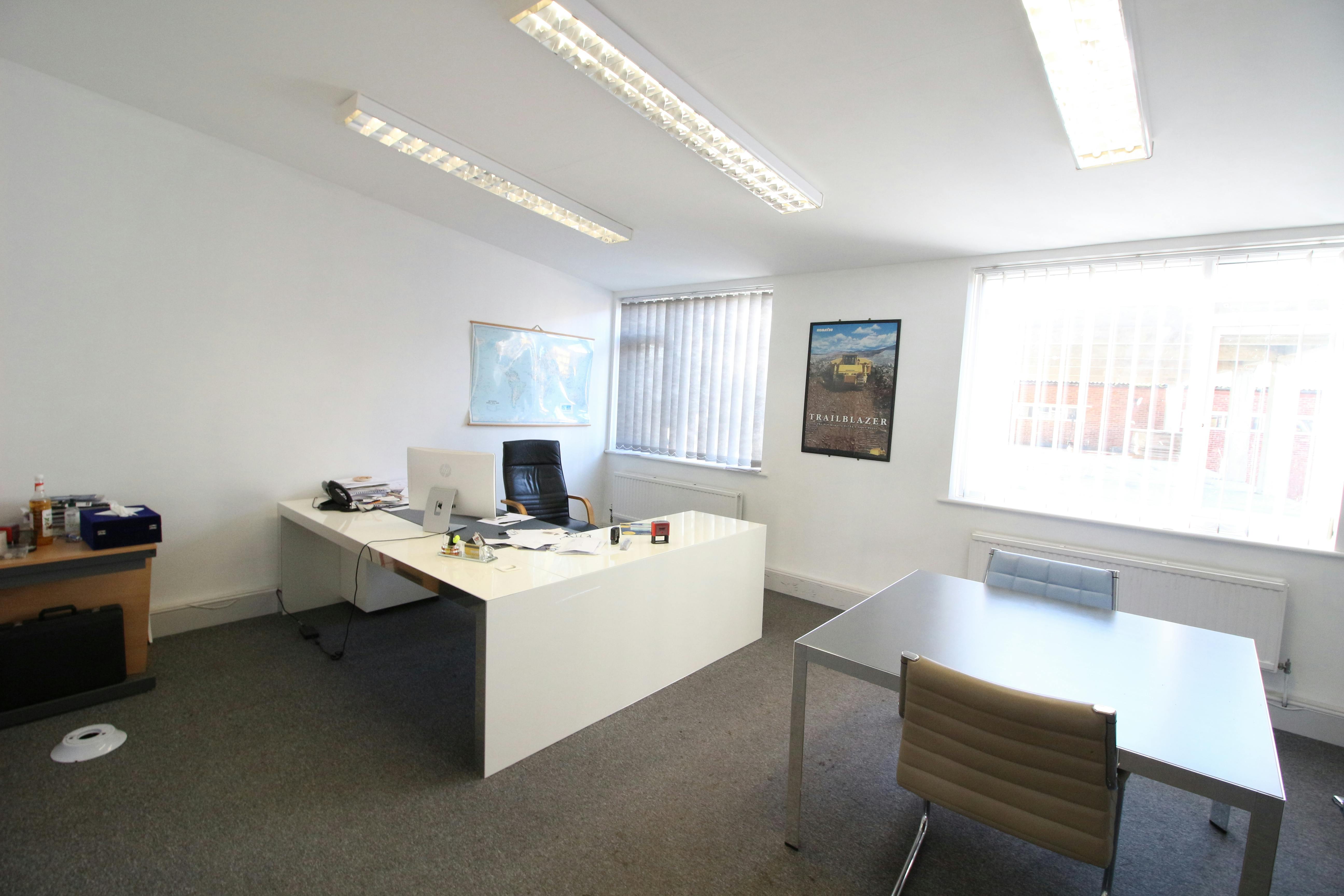 Unit 2A Desborough Industrial Park, High Industrial